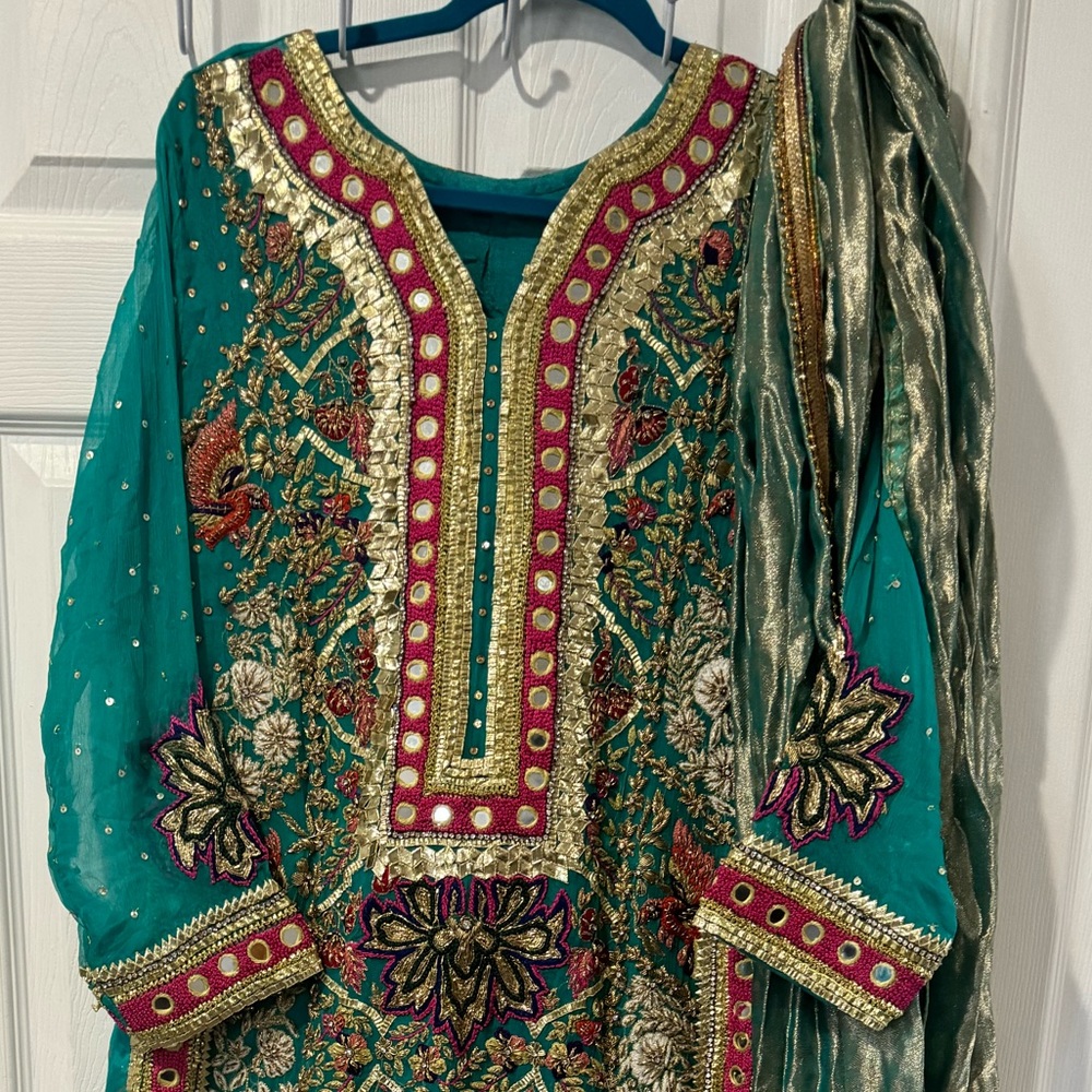 Indian pakistani dress